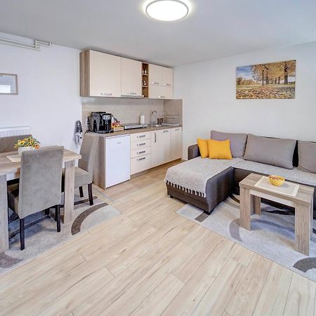 Apartman Nena Pirot Exterior foto