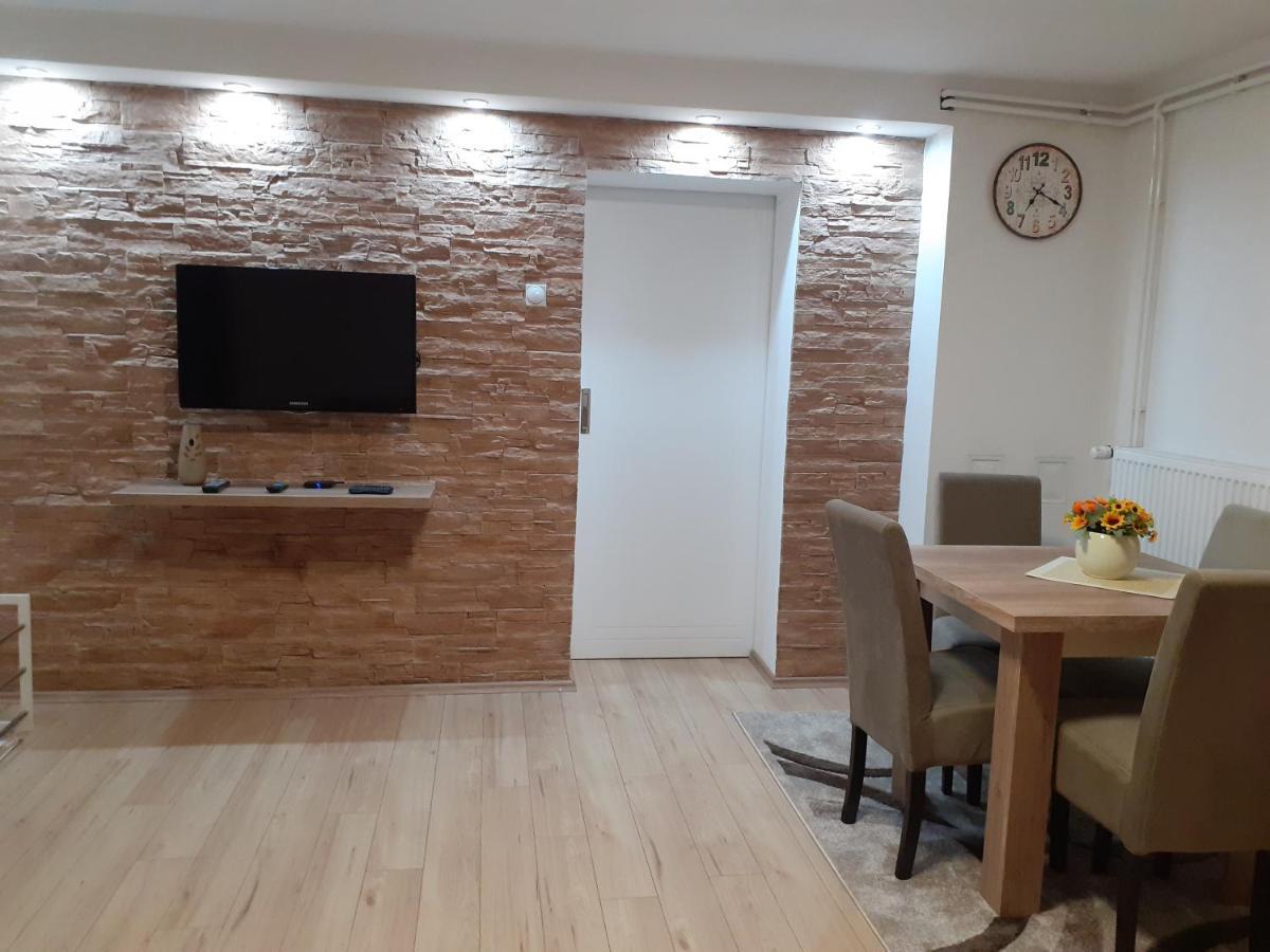 Apartman Nena Pirot Exterior foto